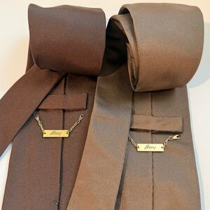Brioni Bundle 2 Silk Ties in Brown Shades 100% Silk Designer & Quality